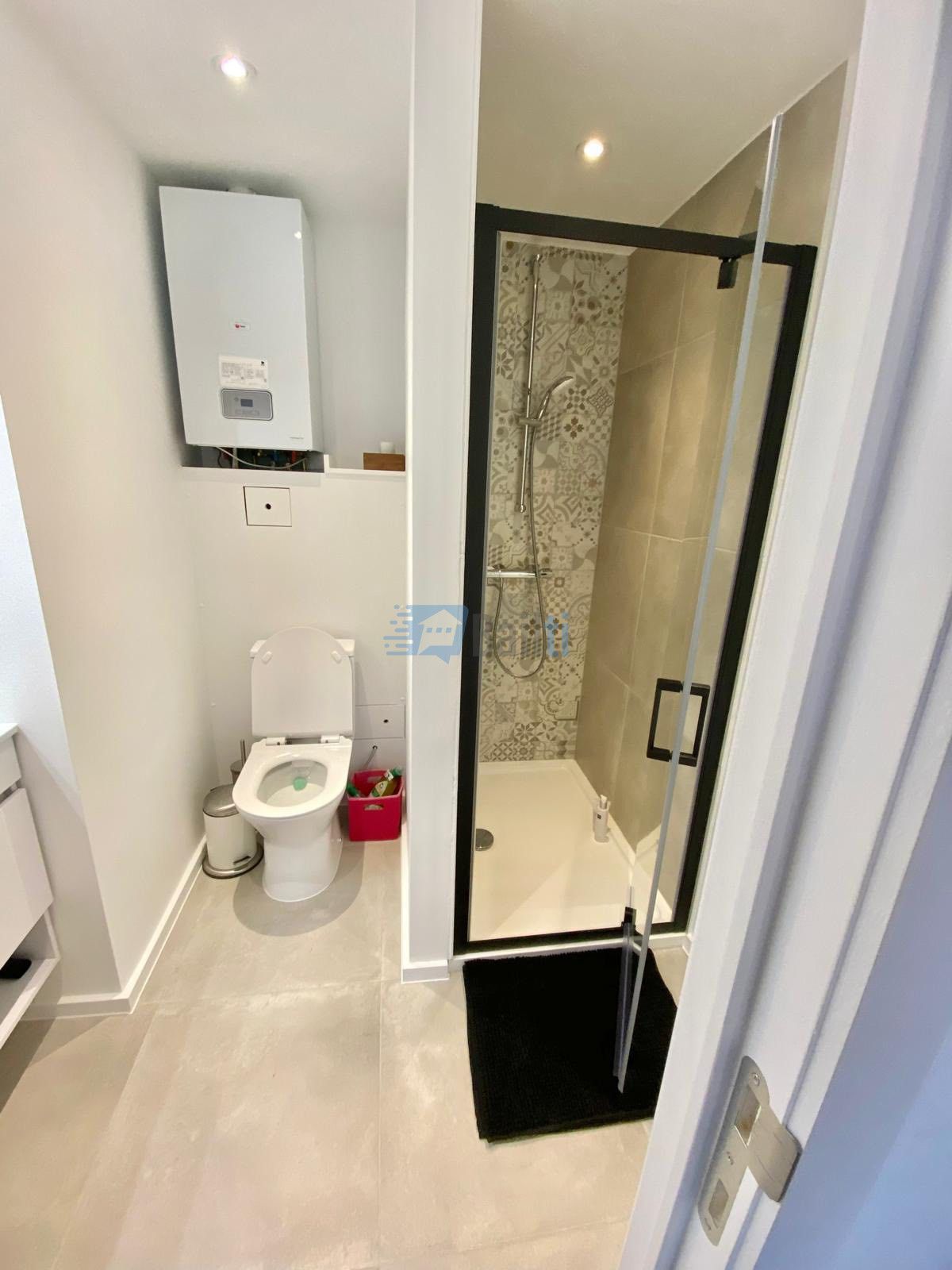 Sous location Vernoil-le-Fourrier